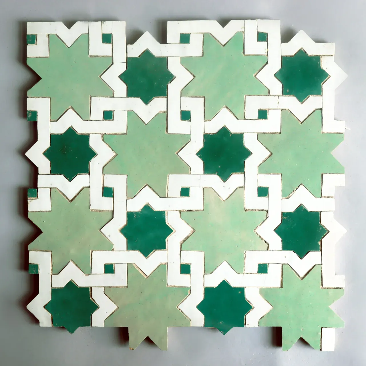 Tinire handmade Moroccan zellige
